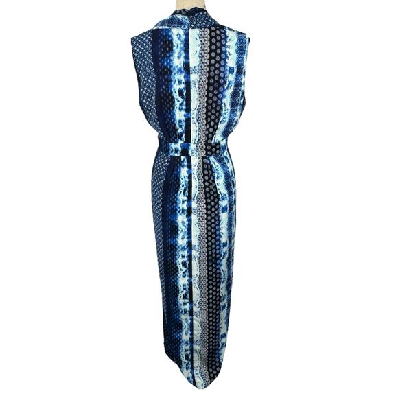 Chico’s SZ 2.5 (Large) Maxi Dress V-Neck Sleeveless Pleats Stretch Rear Zip Blue - Picture 4 of 9